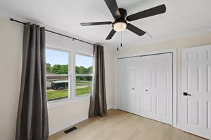 715 Welch St, Gilberts, IL 60136 - Photo 27