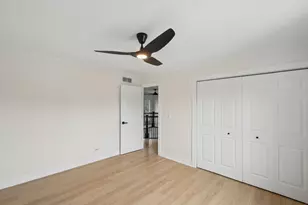 715 Welch St, Gilberts, IL 60136 - Photo 29