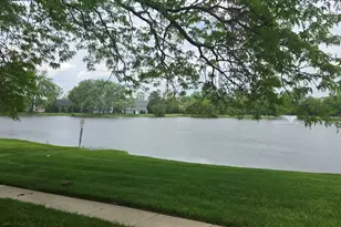 422 N Lake Shore Dr, Palatine, IL 60067 - Photo 3