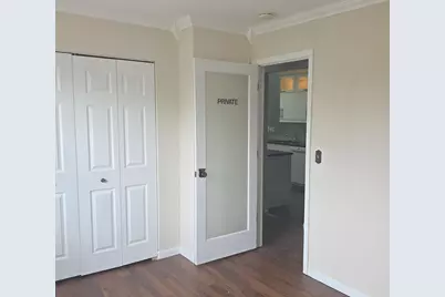 422 N Lake Shore Drive #422, Palatine, IL 60067 - Photo 7