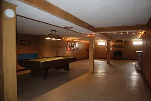 8755 S Fairfield Ave, Evergreen Park, IL 60805 - Photo 17