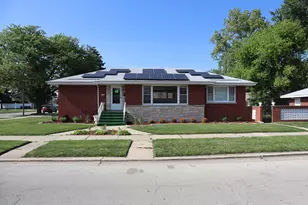 8755 S Fairfield Ave, Evergreen Park, IL 60805 - Photo 1