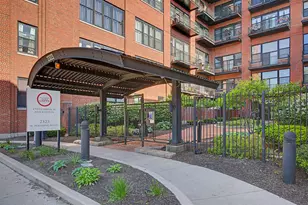 2323 W Pershing Rd, Chicago, IL 60609 - Photo 3