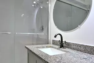 333 S East Ave, Oak Park, IL 60302 - Photo 21