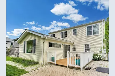 213 E Ellis Avenue, Libertyville, IL 60048 - Photo 33