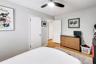 213 E Ellis Ave, Libertyville, IL 60048 - Photo 17