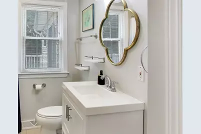 213 E Ellis Avenue, Libertyville, IL 60048 - Photo 19