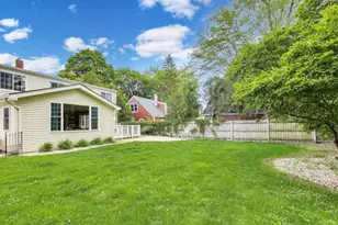 213 E Ellis Ave, Libertyville, IL 60048 - Photo 35