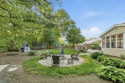 756 Oakwood Drive, Frankfort, IL 60423 - Photo 39