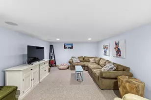 756 Oakwood Dr, Frankfort, IL 60423 - Photo 29
