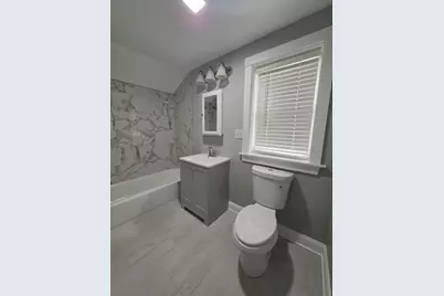 12019 S Perry Avenue, Chicago, IL 60628 - Photo 13