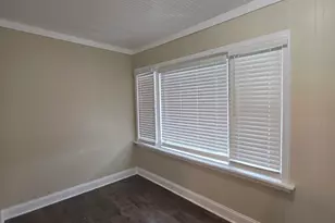 12019 S Perry Ave, Chicago, IL 60628 - Photo 7
