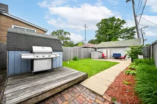 813 Circle Ave, Forest Park, IL 60130 - Photo 29