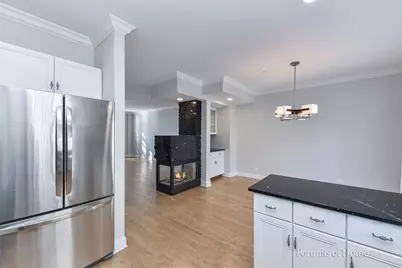 850 Shandrew Drive, Naperville, IL 60540 - Photo 9