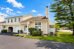 232 Whitewood Dr, Streamwood, IL 60107 - Photo 3