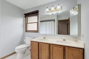 612 Stuart Dr, Carol Stream, IL 60188 - Photo 21