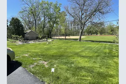 520 Glendale Avenue, Glen Ellyn, IL 60137 - Photo 3