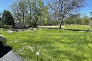 520 Glendale Ave, Glen Ellyn, IL 60137 - Photo 3