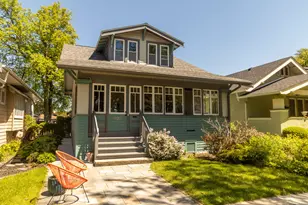 920 N Lombard Ave, Oak Park, IL 60302 - Photo 1