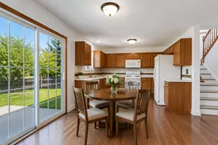 6413 Silver Ridge Dr, Plainfield, IL 60586 - Photo 5