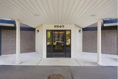 9840 S Pulaski Road #310, Oak Lawn, IL 60453 - Photo 3