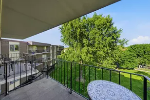 9840 S Pulaski Rd, Oak Lawn, IL 60453 - Photo 7