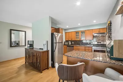 5400 Carriageway Drive #315, Rolling Meadows, IL 60008 - Photo 3
