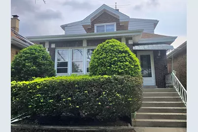 2823 N 76th Court, Elmwood Park, IL 60707 - Photo 3