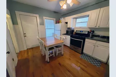 2839 N Central Park Avenue, Chicago, IL 60618 - Photo 17