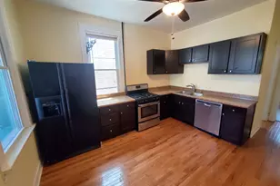 2839 N Central Park Ave, Chicago, IL 60618 - Photo 3
