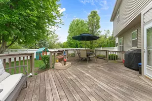 110 St Germain Pl, Saint Charles, IL 60175 - Photo 23