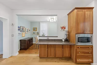 4024 N Bell Avenue, Chicago, IL 60618 - Photo 11