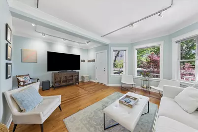 4024 N Bell Avenue, Chicago, IL 60618 - Photo 5