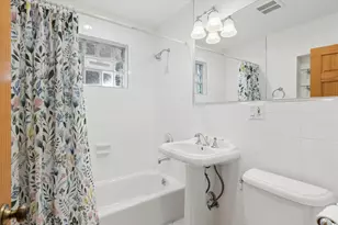 4024 N Bell Ave, Chicago, IL 60618 - Photo 17