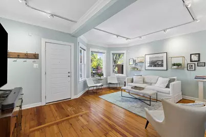 4024 N Bell Avenue, Chicago, IL 60618 - Photo 3