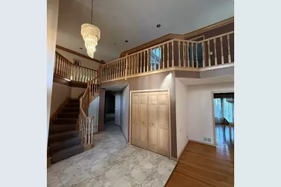 193 Rosedale Court, Bloomingdale, IL 60108 - Photo 3