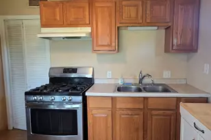1921 Kelly Ave, Crest Hill, IL 60403 - Photo 3