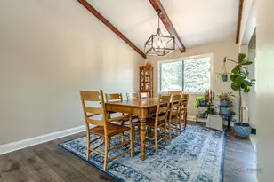 333 Killdeer Rd, Bloomingdale, IL 60108 - Photo 9