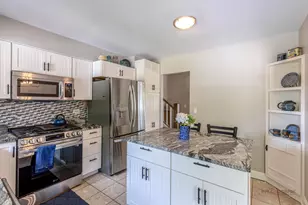 333 Killdeer Rd, Bloomingdale, IL 60108 - Photo 13