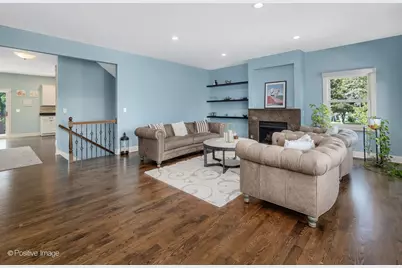 771 W Kristen Court, Palatine, IL 60067 - Photo 5