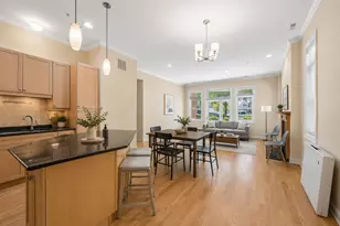 819 Foster St, Evanston, IL 60201 - Photo 3