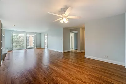701 Lake Hinsdale Drive #412, Willowbrook, IL 60527 - Photo 5