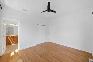1229 N Campbell Ave, Chicago, IL 60622 - Photo 17