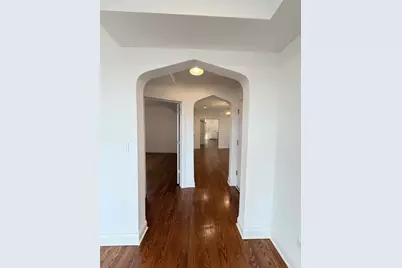 7825 S Wood Street #2, Chicago, IL 60620 - Photo 5