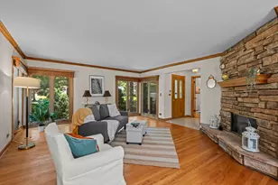 514 S Owen Street S, Mount Prospect, IL 60056 - Photo 9
