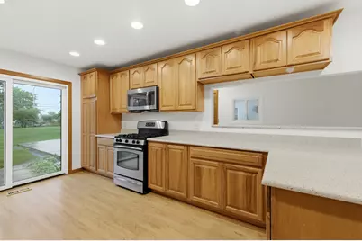 440 Aster Lane, Hoffman Estates, IL 60169 - Photo 5