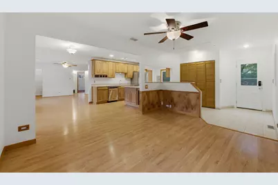 440 Aster Lane, Hoffman Estates, IL 60169 - Photo 13