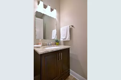 204 Donmor Drive, Bloomingdale, IL 60108 - Photo 11