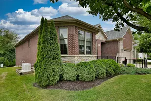 204 Donmor Dr, Bloomingdale, IL 60108 - Photo 5