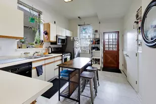 708 W Buckingham Pl, Chicago, IL 60657 - Photo 45